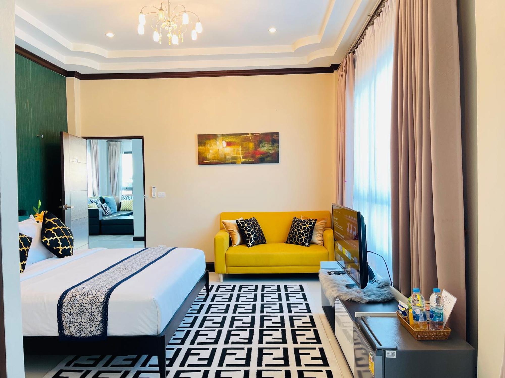 Romlaphass Boutique Villa Kalasin Bagian luar foto